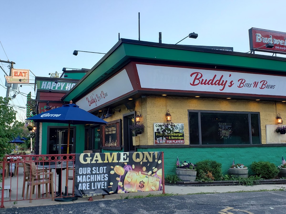 Buddy's Bites N Brews
